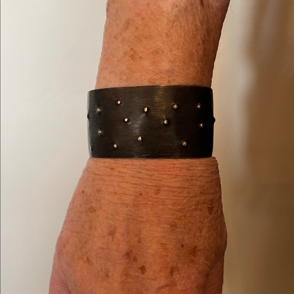 Oxidized Silver Cuff Bracelet - Picture 6 of 6
